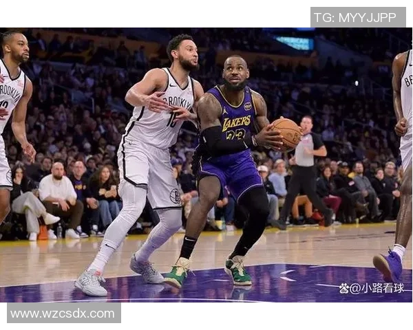 湖人对阵篮网直播即将开启球迷们准备好迎接精彩对决了吗